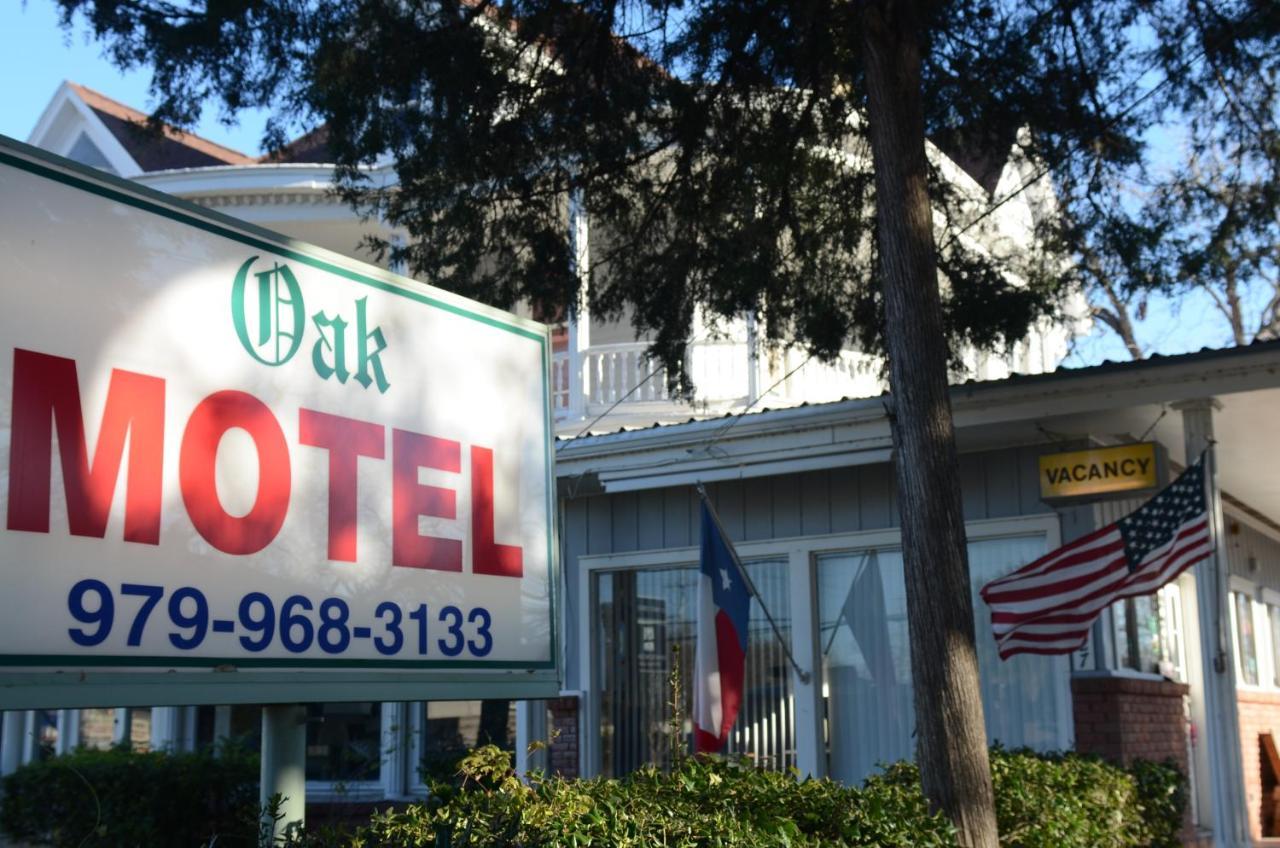 The Oak Motel La Grange Exterior photo